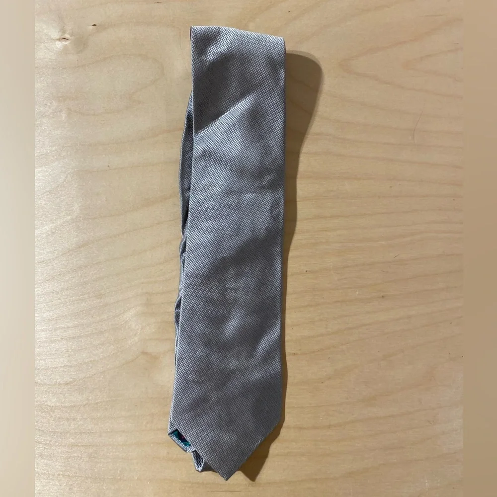 Tommy Hilfiger Classic Silver Tie (OM)